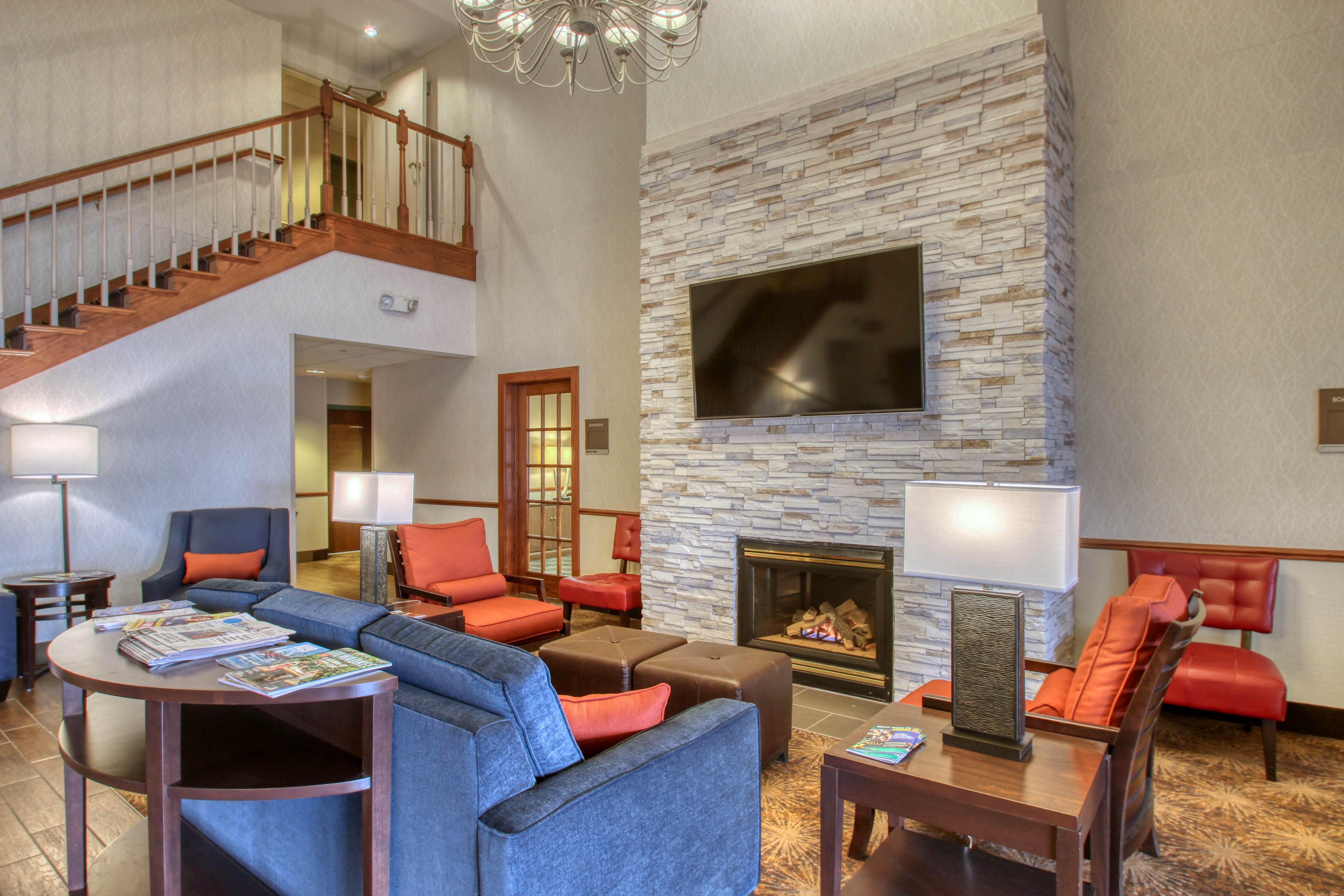 Comfort Suites Milwaukee Airport Oak Creek Buitenkant foto