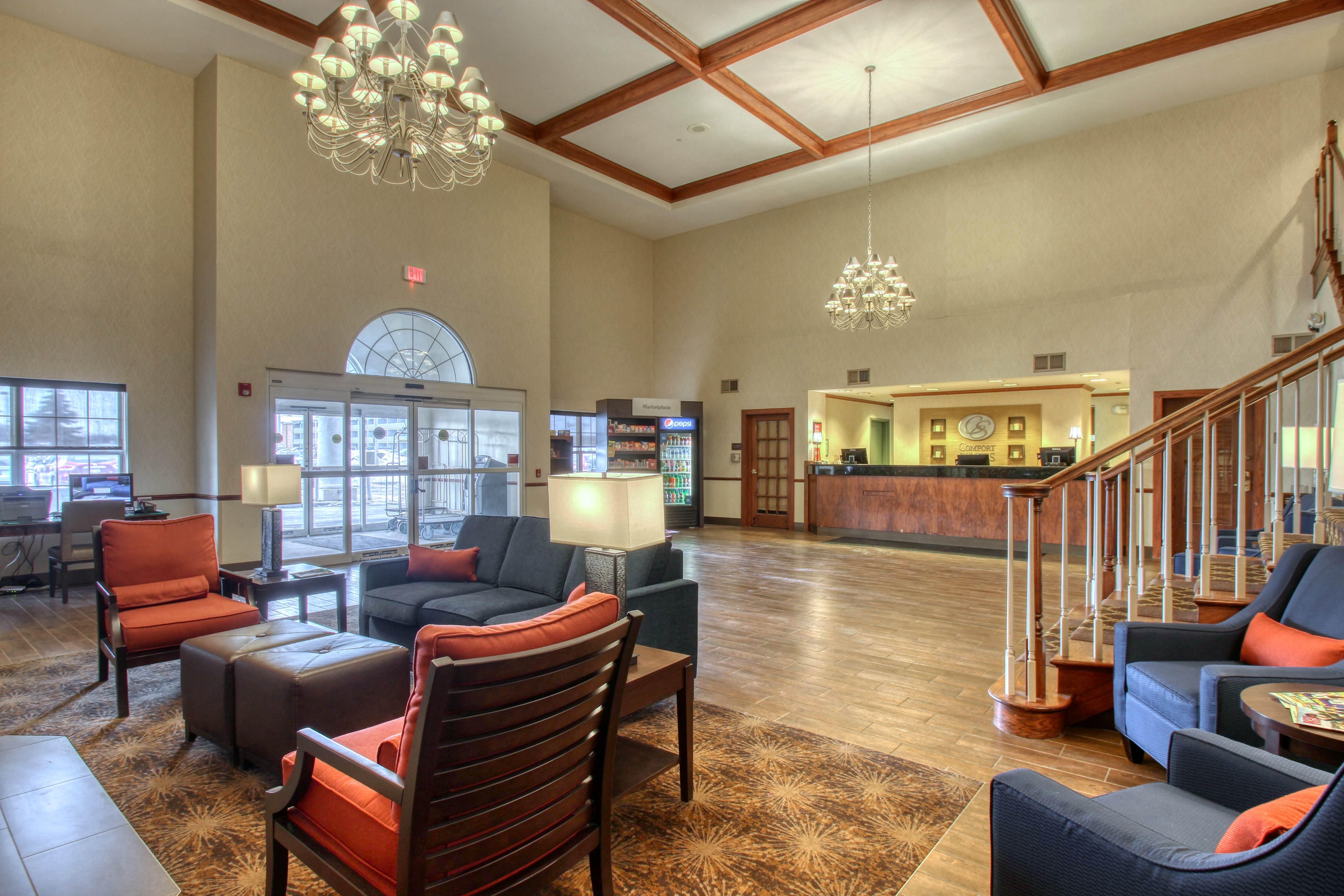 Comfort Suites Milwaukee Airport Oak Creek Buitenkant foto