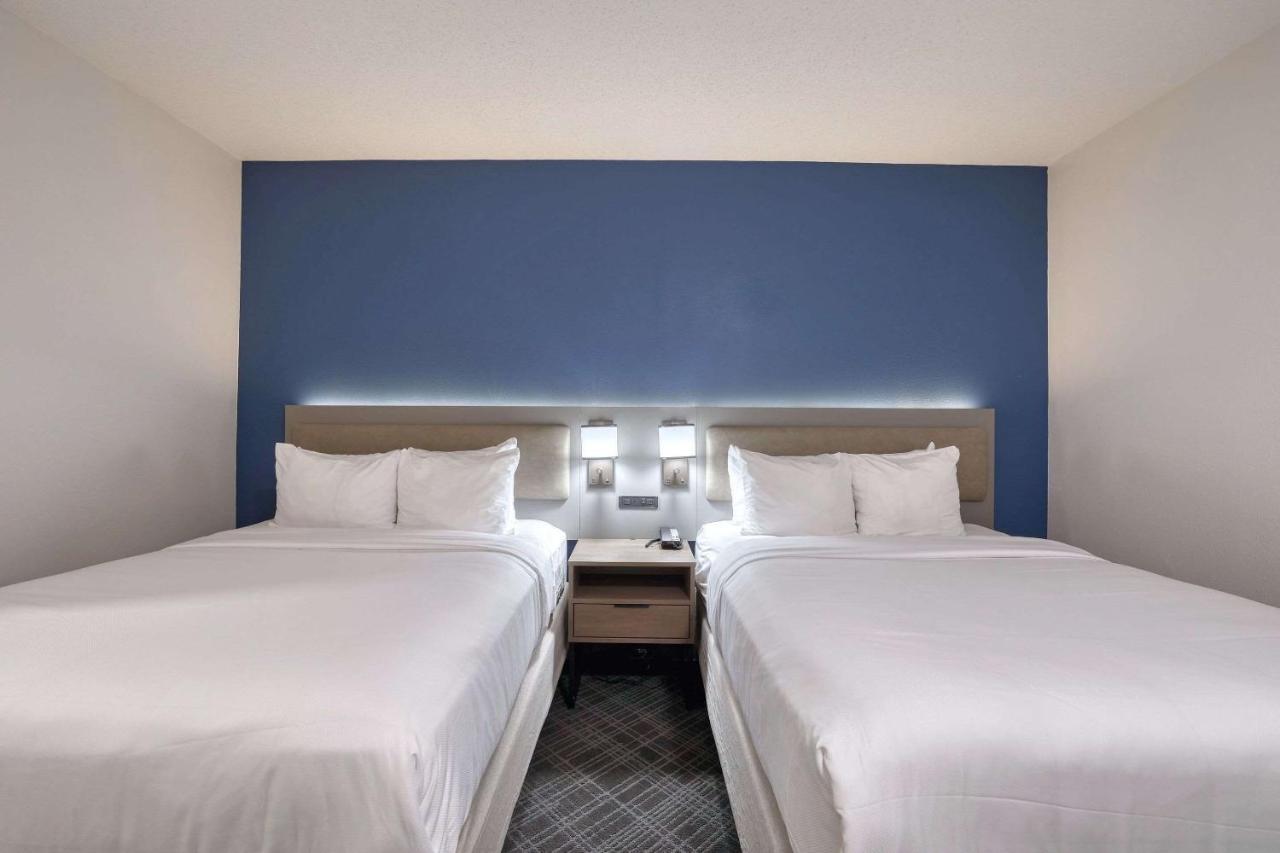 Comfort Suites Milwaukee Airport Oak Creek Buitenkant foto
