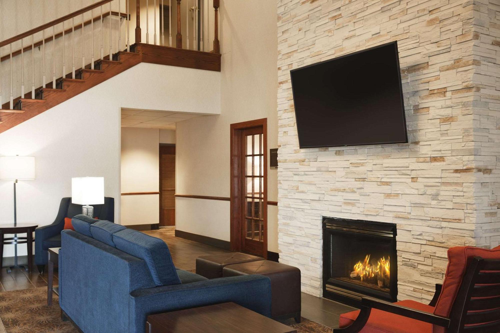 Comfort Suites Milwaukee Airport Oak Creek Buitenkant foto