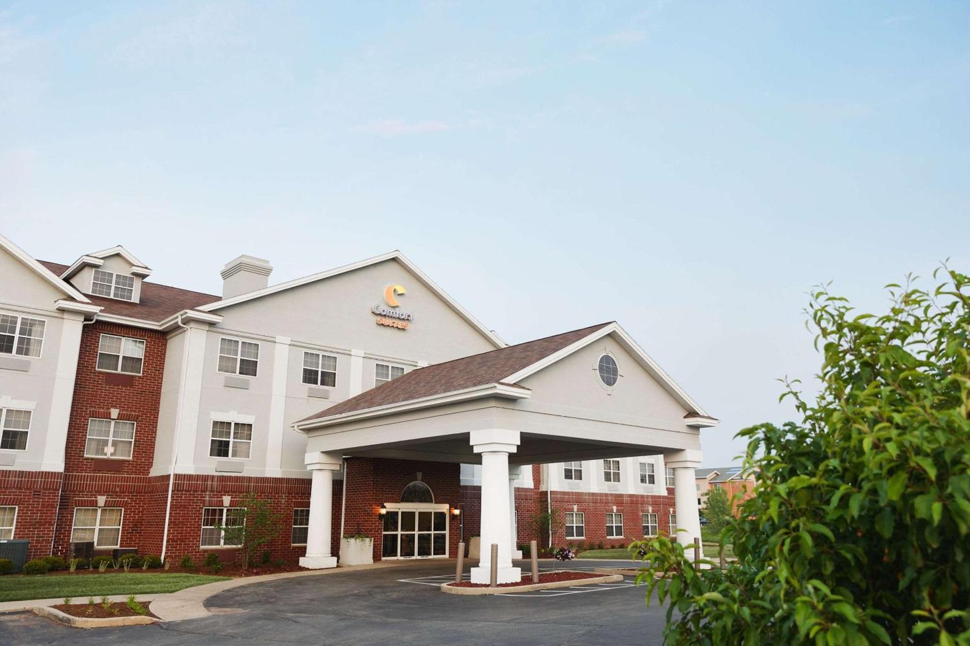 Comfort Suites Milwaukee Airport Oak Creek Buitenkant foto